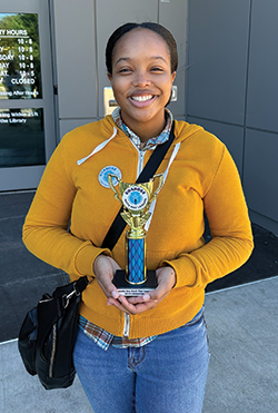 Elani Spencer '27, Roanoke's first youth Poet Laureate