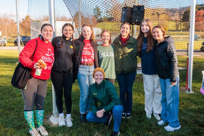 Girls on the Run GOTR 5K Fall 2024 - Hollins student-athlete volunteers